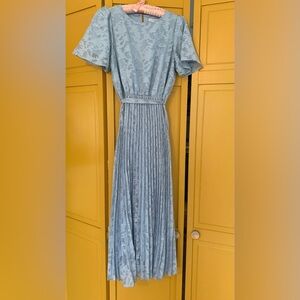 Elegant Blue Lace Dress